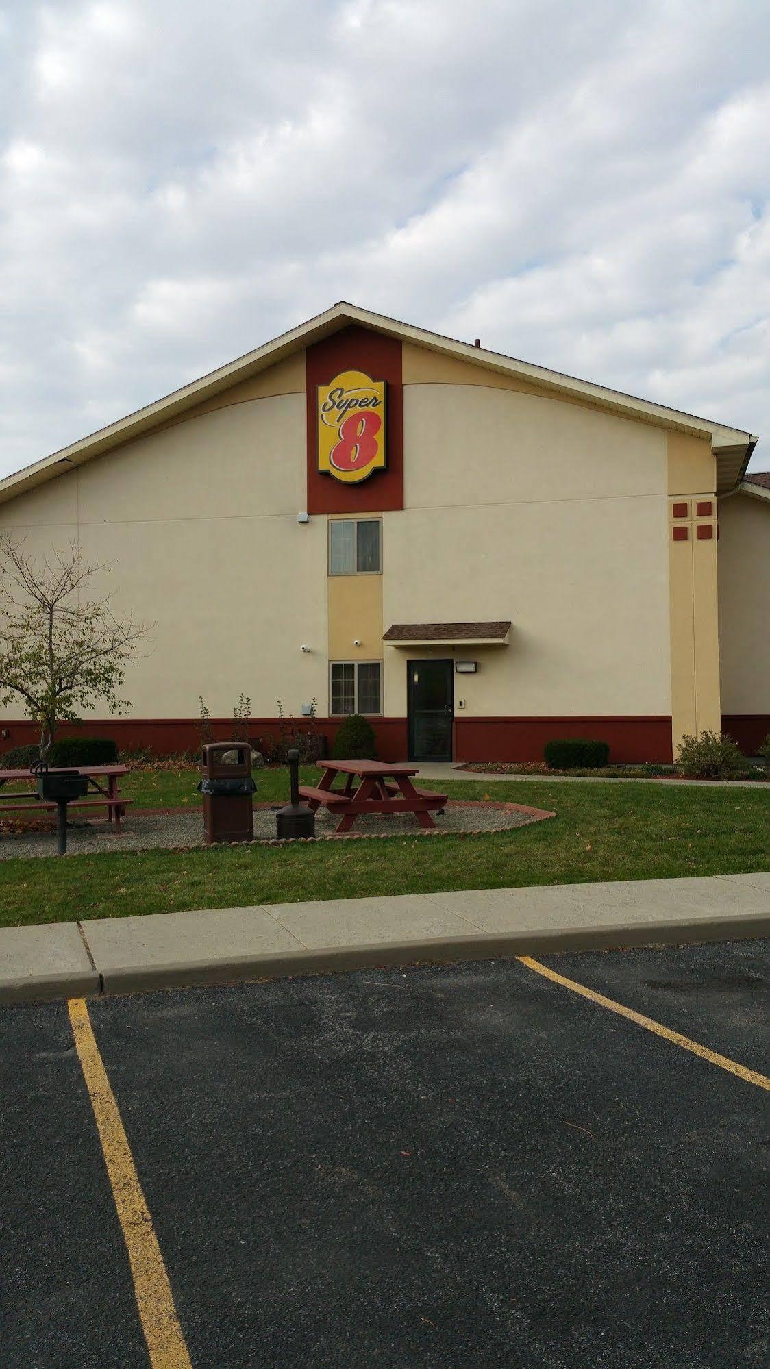 Super 8 By Wyndham Cobleskill Ny Exterior foto