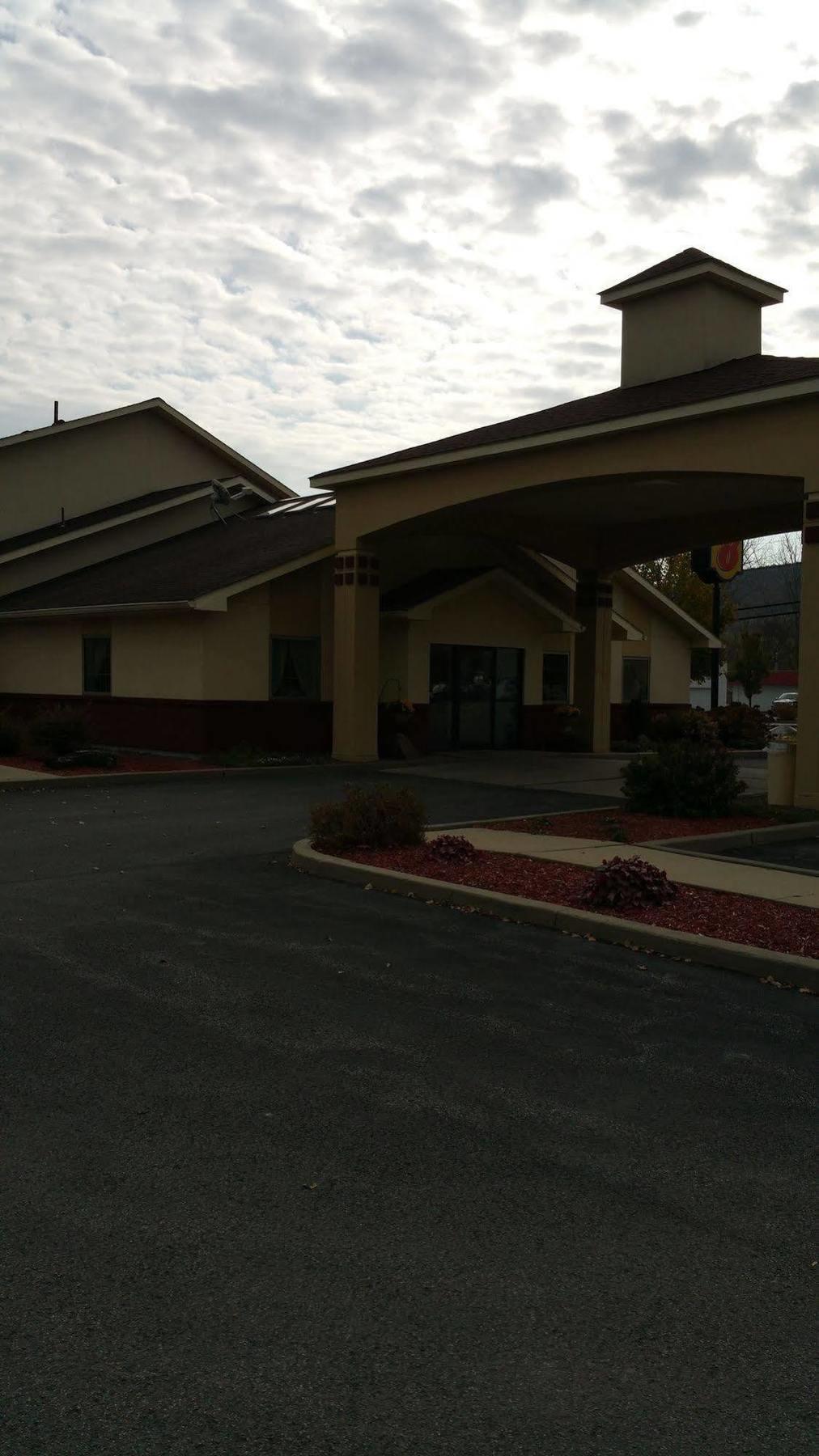 Super 8 By Wyndham Cobleskill Ny Exterior foto